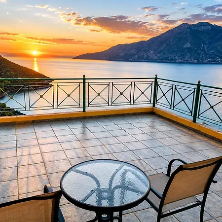 Sunset - Overlooking The Sea In Ag Vasilios منزل للإقامة Agios Vasilios (Boeotia)