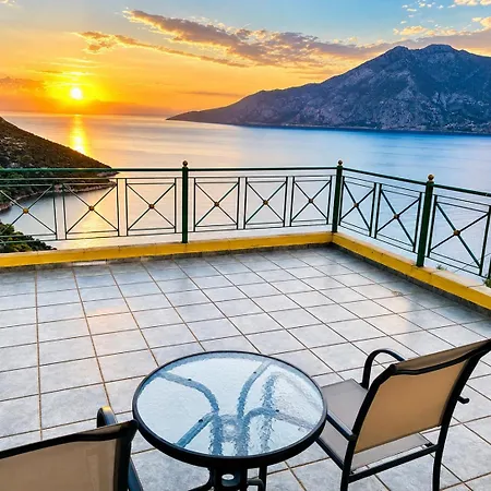Alloggio in famiglia Sunset - Overlooking The Sea In Ag Vasilios *